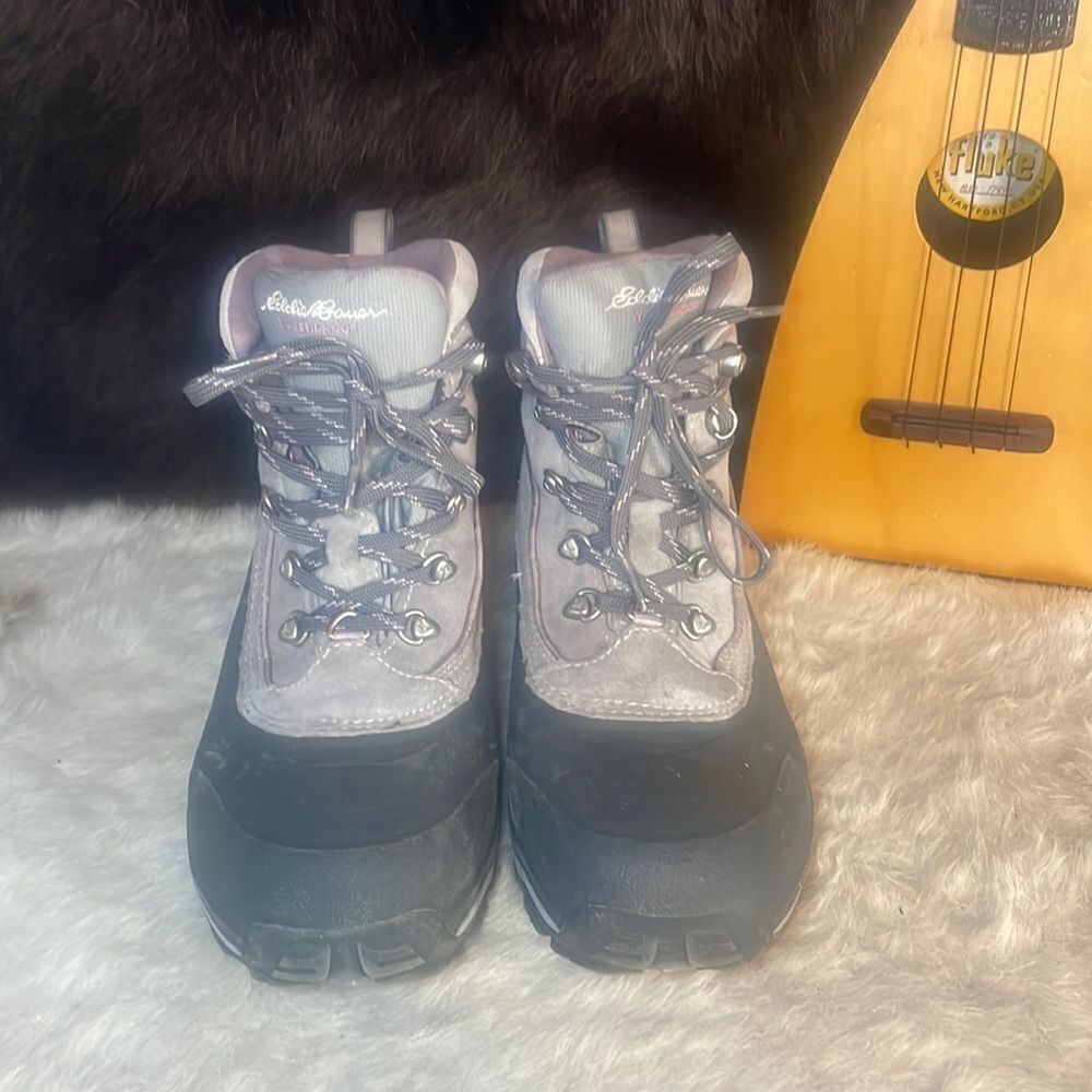 Eddie Bauer hiking boots 7 (5090)